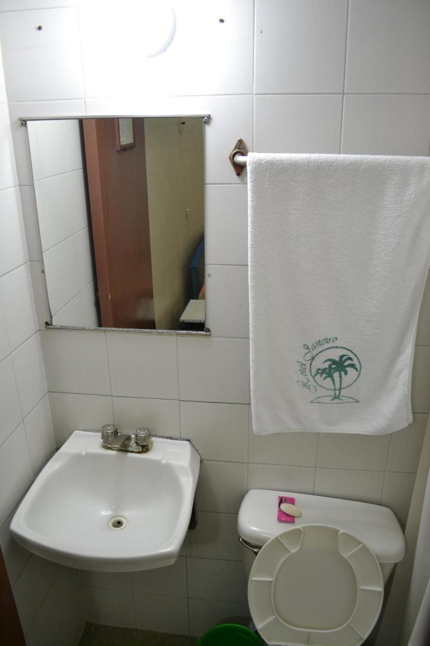 Hotel Janeiro Guadalajara Zewnętrze zdjęcie