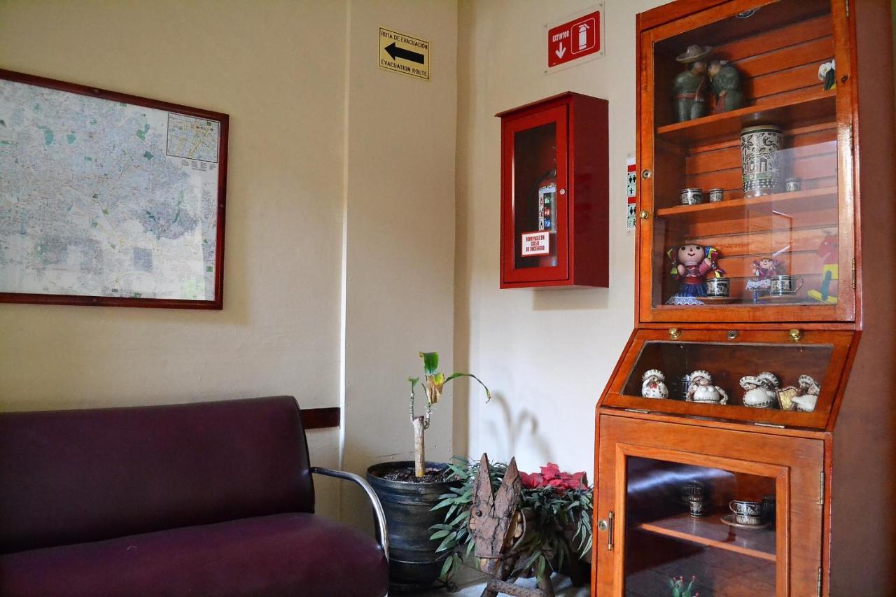 Hotel Janeiro Guadalajara Zewnętrze zdjęcie