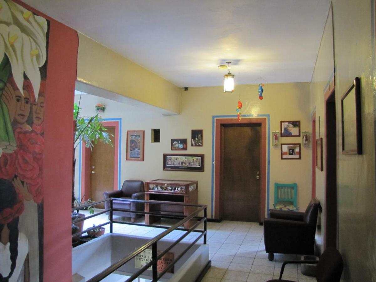 Hotel Janeiro Guadalajara Zewnętrze zdjęcie